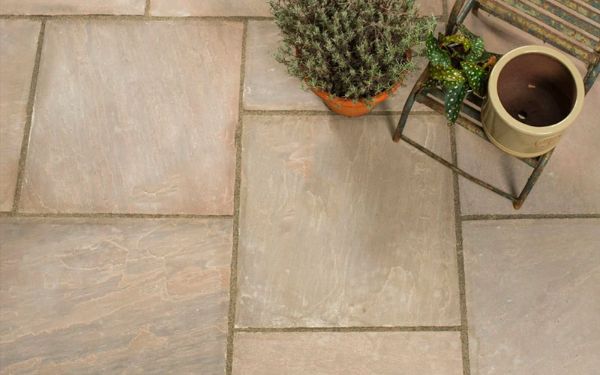 Natural Stone Paving Ideas to Improve Your Garden